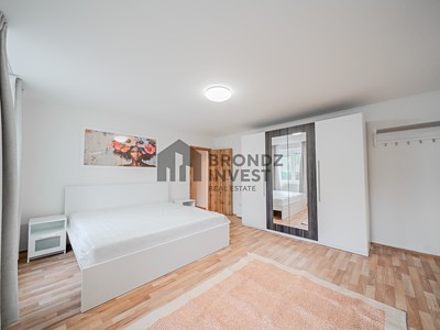 Pronájem bytu 4+kk 70 m² (Jednopodlažní)