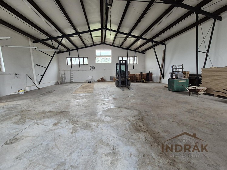 Комерційне приміщення в оренду, 178 м² (1 з 10)