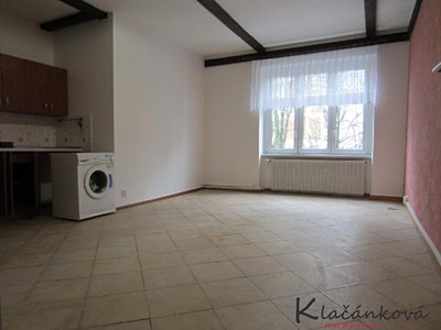 Pronájem bytu 1+kk 30 m²