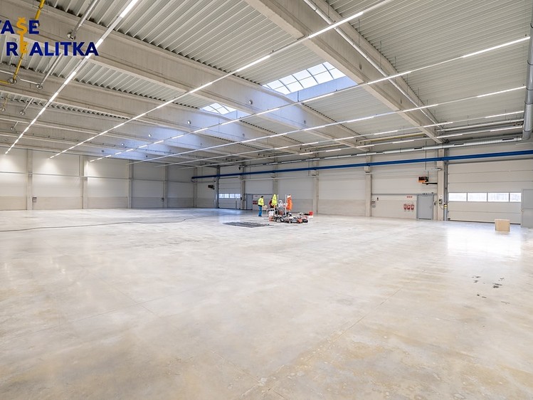 Gewerbefläche zur Miete, 1.637 m² (6 von 17)