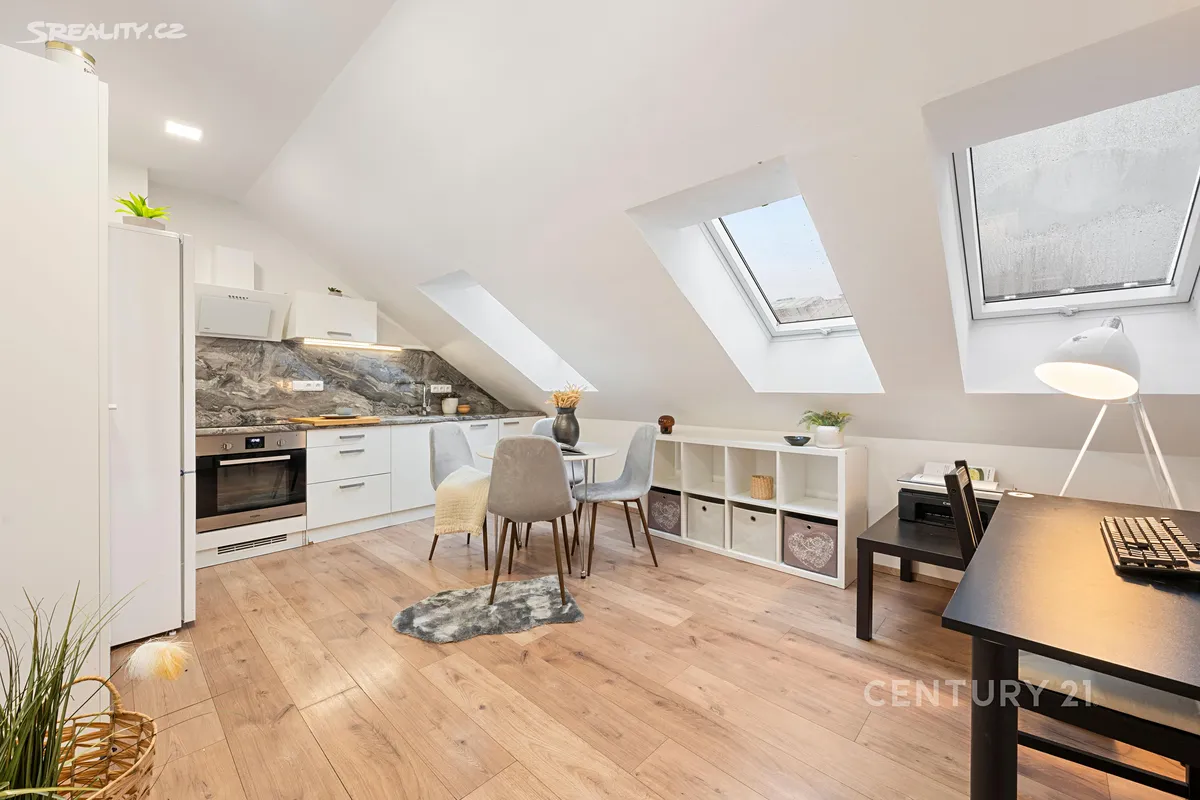 Prodej bytu 3+kk 45 m², Králíky