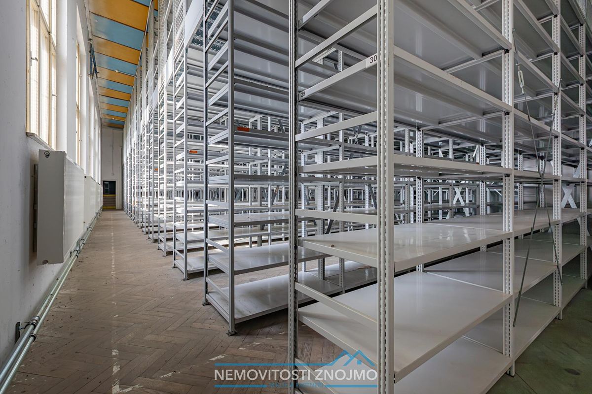 Prodej skladového prostoru 797 m² – fotografie 5