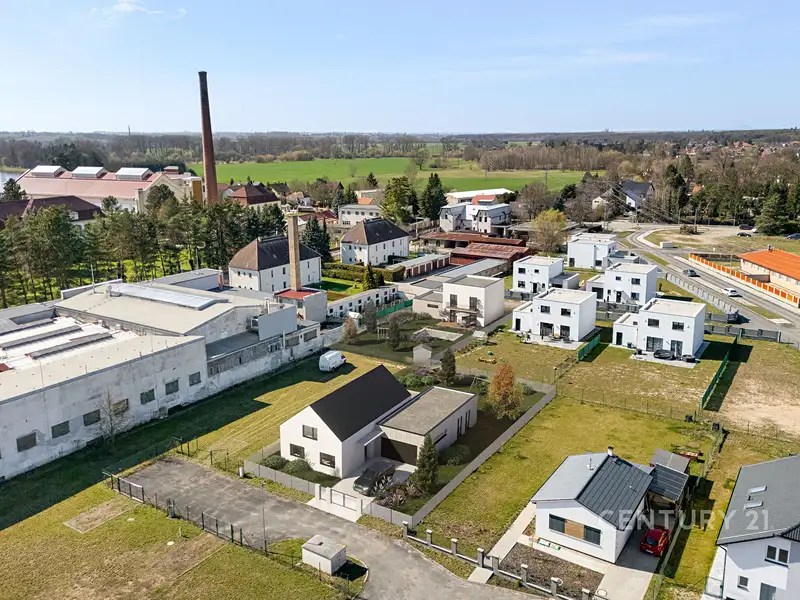 Prodej stavebního pozemku 750 m², Káraný – náhled fotky 2