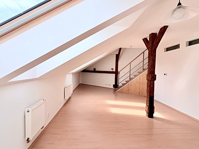 Prodej bytu 2+kk 68 m² (Mezonet)