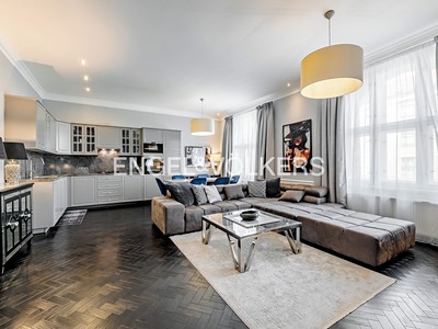 Pronájem bytu 2+kk 82 m²