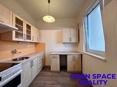 Pronájem bytu 1+1 37 m²