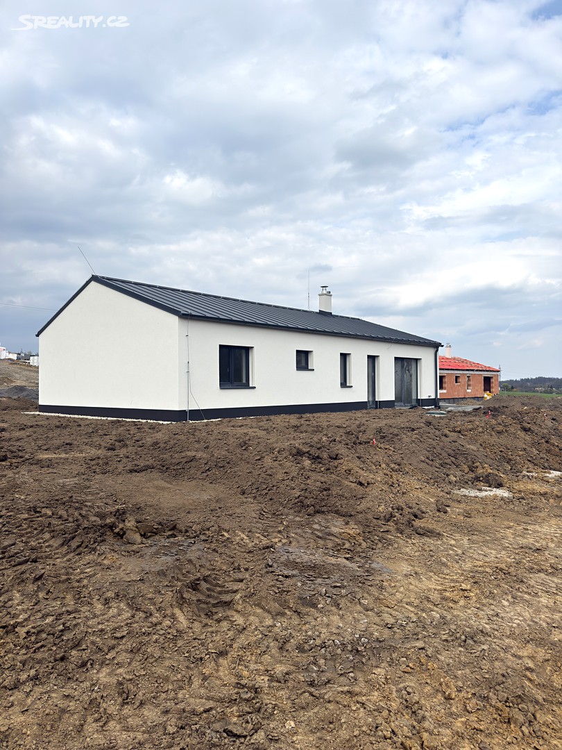 Prodej  rodinného domu 125 m², pozemek 823 m² – pohled 4