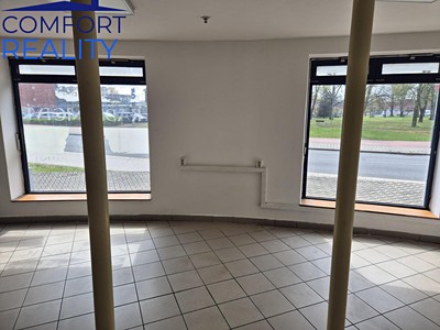 Pronájem obchodního prostoru 51 m² — photo 4