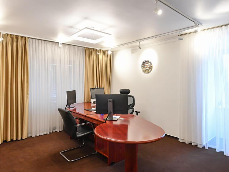 Будинок в оренду, 700 м² (13 з 23)