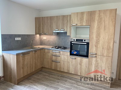 Pronájem bytu 2+kk 35 m²