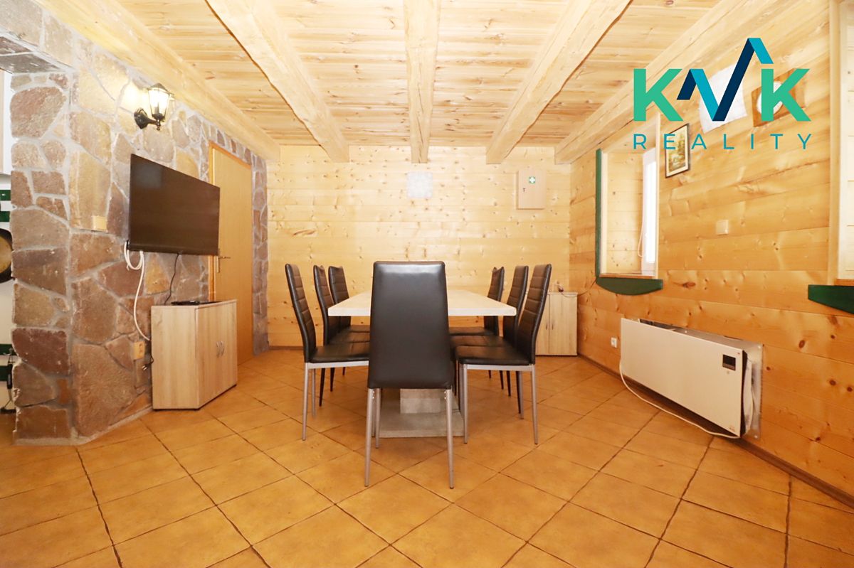 Prodej rodinného domu 149 m², pozemek 740 m² – fotografie 4