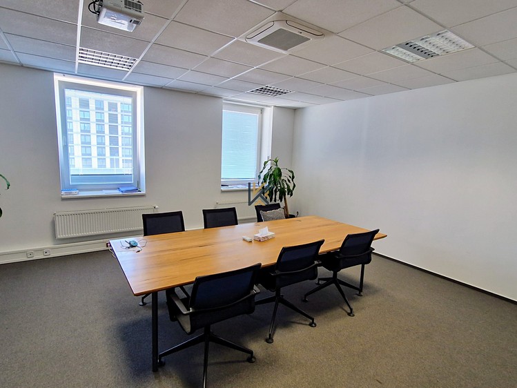Комерційне приміщення в оренду, 191 м² (7 з 10)