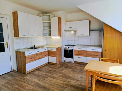 Pronájem bytu 3+1 94 m²