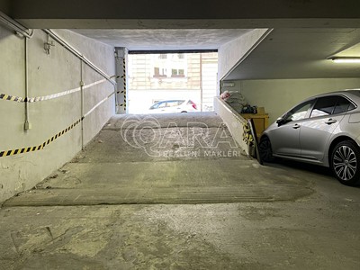 Pronájem garáže 12 m² — photo 3