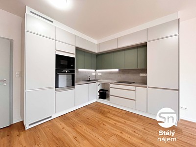 Pronájem bytu 3+kk 90 m²