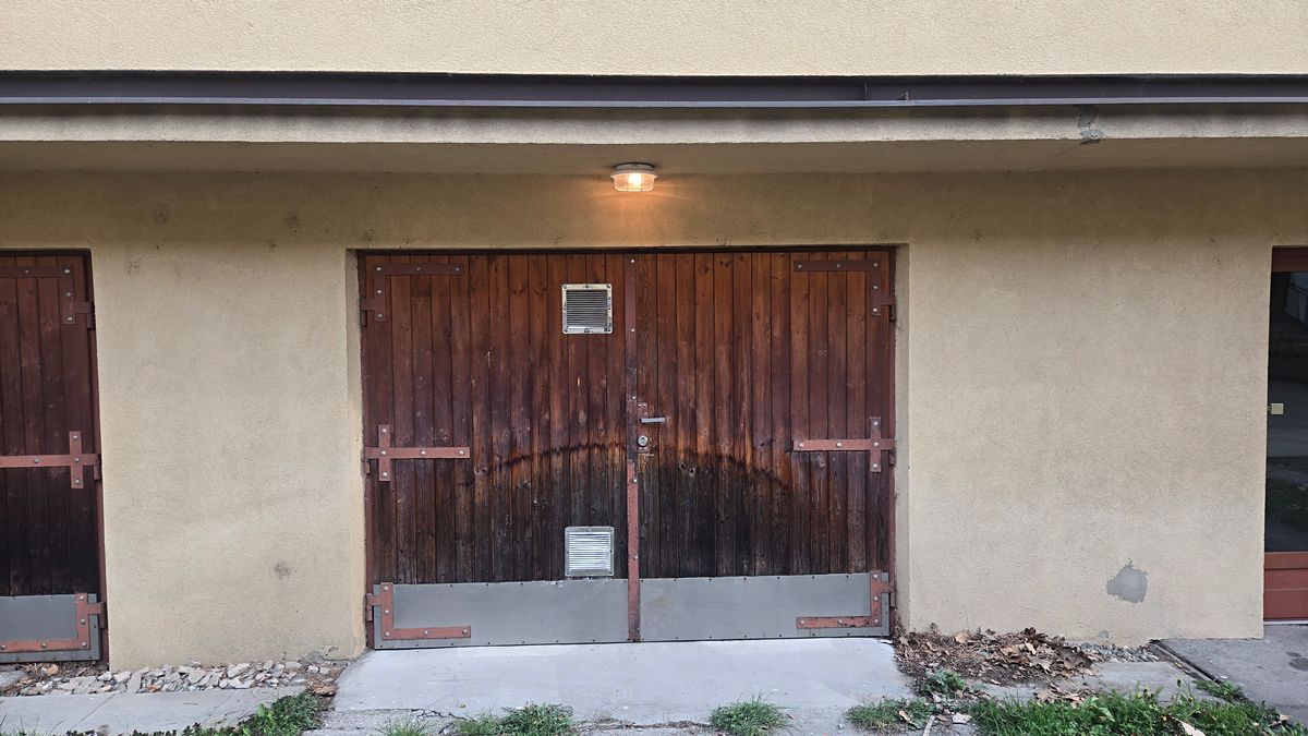 Prodej garáže 17 m² – fotografie 2