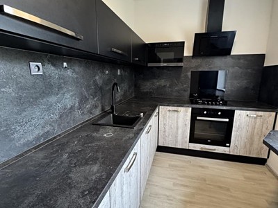 Pronájem bytu 2+1 53 m² (Jednopodlažní)