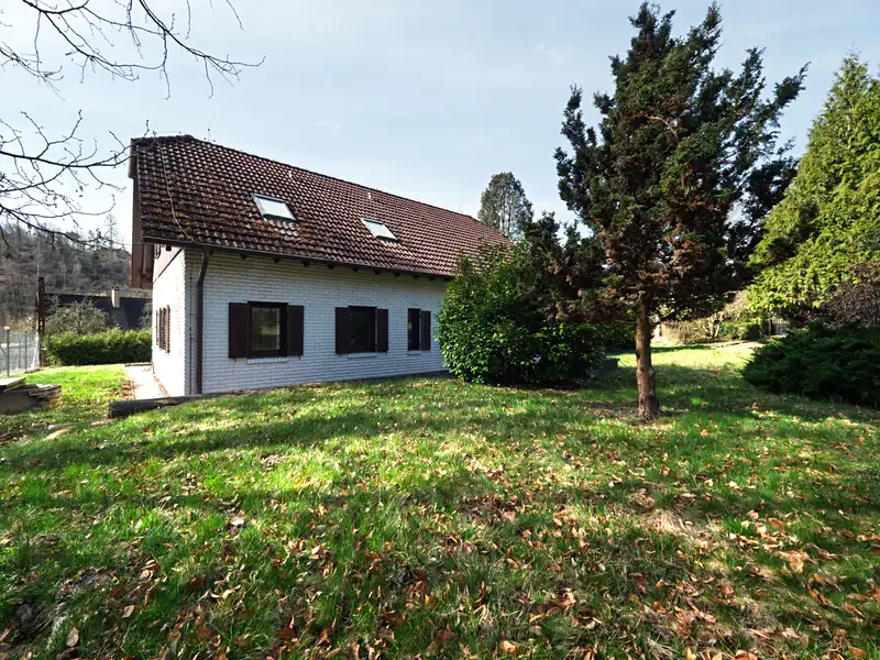 Prodej rodinného domu 187 m², pozemek 1068 m², Kaliště – náhled fotky 2