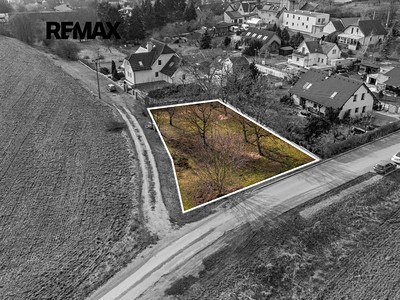Prodej  stavebního pozemku 1 045 m²