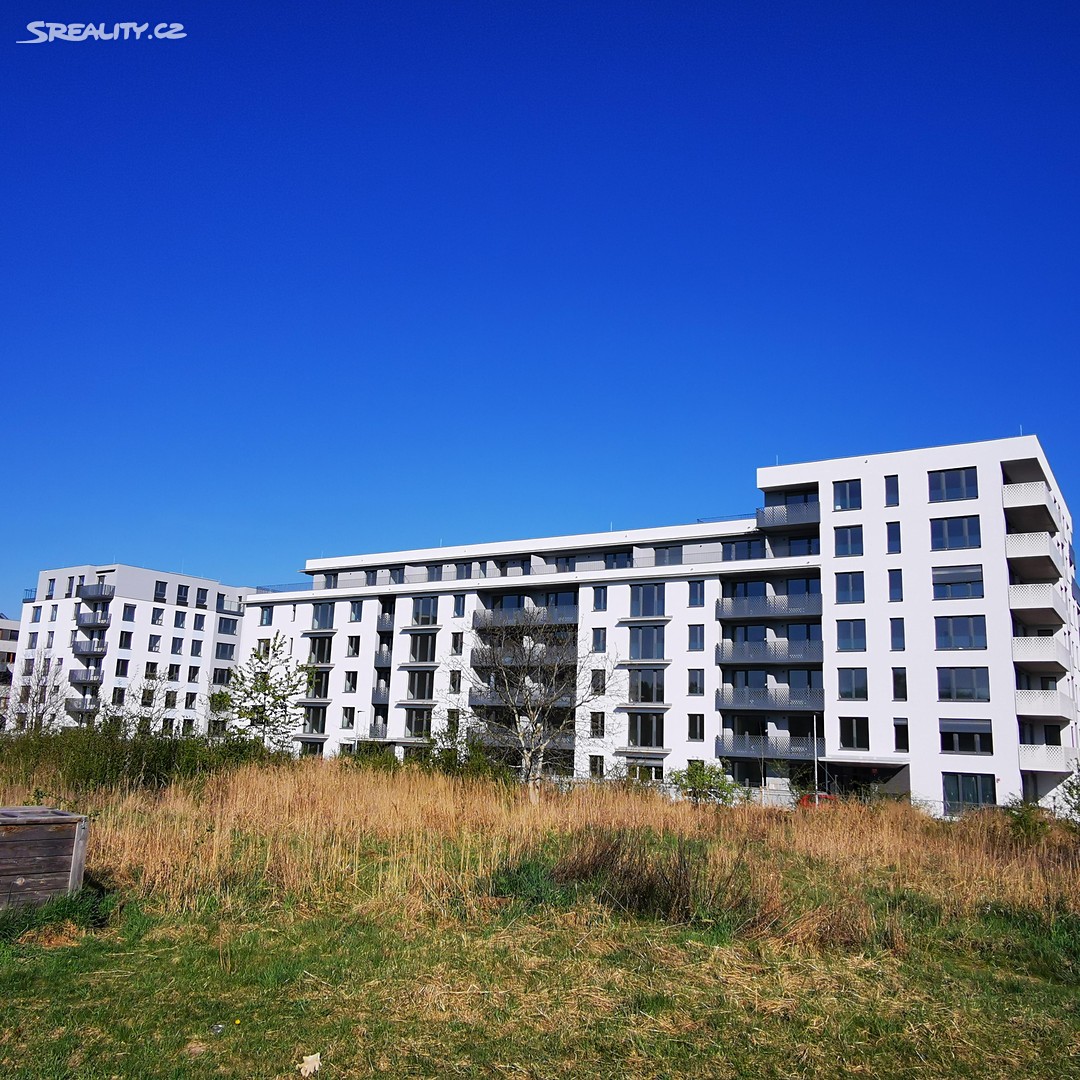 Prodej bytu 2+kk 53 m² (Jednopodlažní) – pohled 2