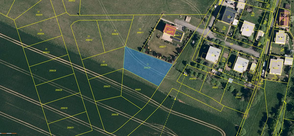 Prodej stavebního pozemku 1074 m² – fotografie 3