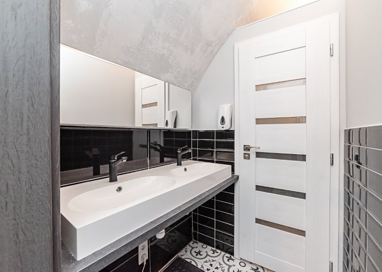 Комерційне приміщення в оренду, 90 м² (10 з 26)