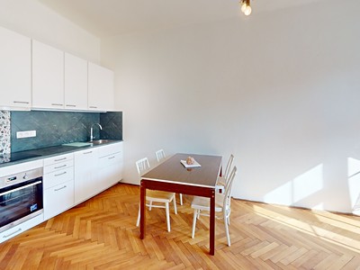 Pronájem bytu 3+kk 80 m² (Jednopodlažní)