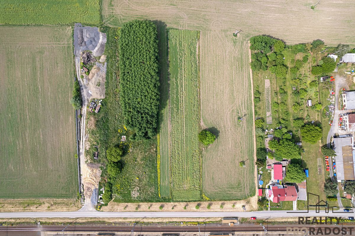 Prodej komerčního pozemku 3166 m² – fotografie 3