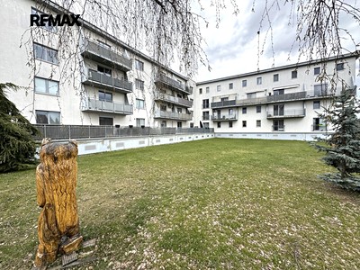 Pronájem bytu 1+kk 35 m²