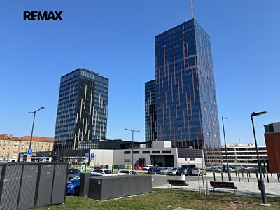 Pronájem kanceláře 240 m²