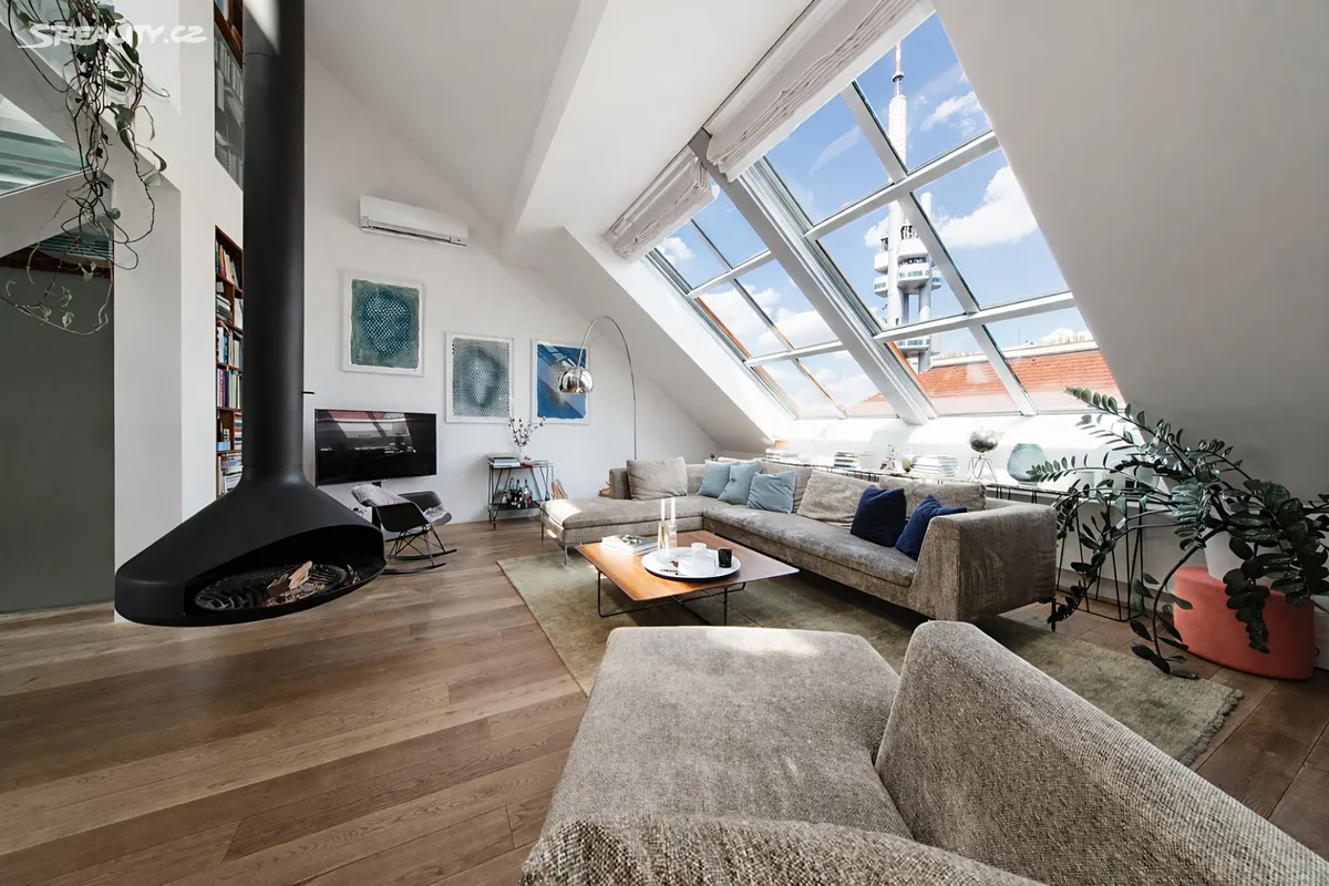 Pronájem bytu 4+kk 260 m², Praha
