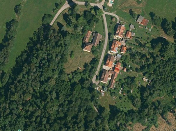 Prodej vily 200 m², pozemek 7774 m² – fotografie 3