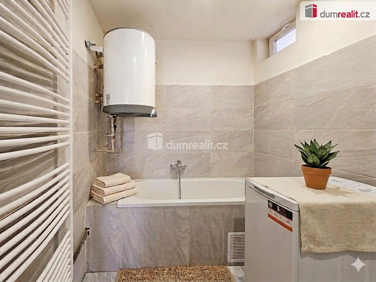 Prodej rodinného domu 68 m², pozemek 394 m² – fotografie 3
