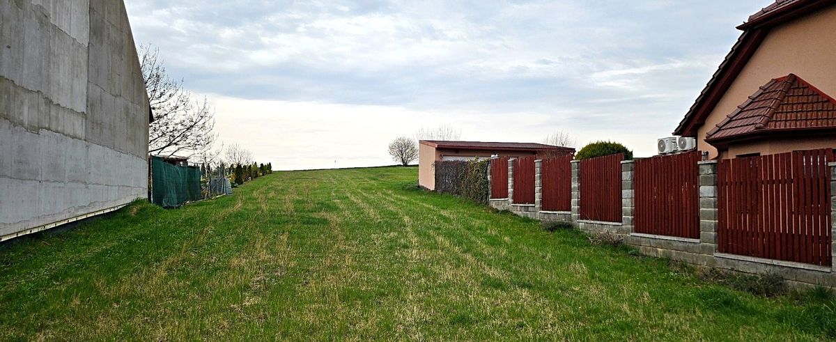 Prodej stavebního pozemku 1606 m² – fotografie 3