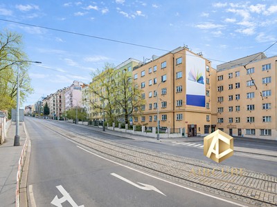 Pronájem bytu 1+1 49 m²