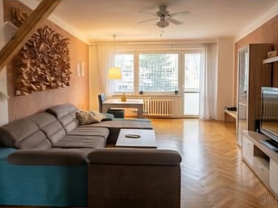 Pronájem bytu 4+kk 82 m²