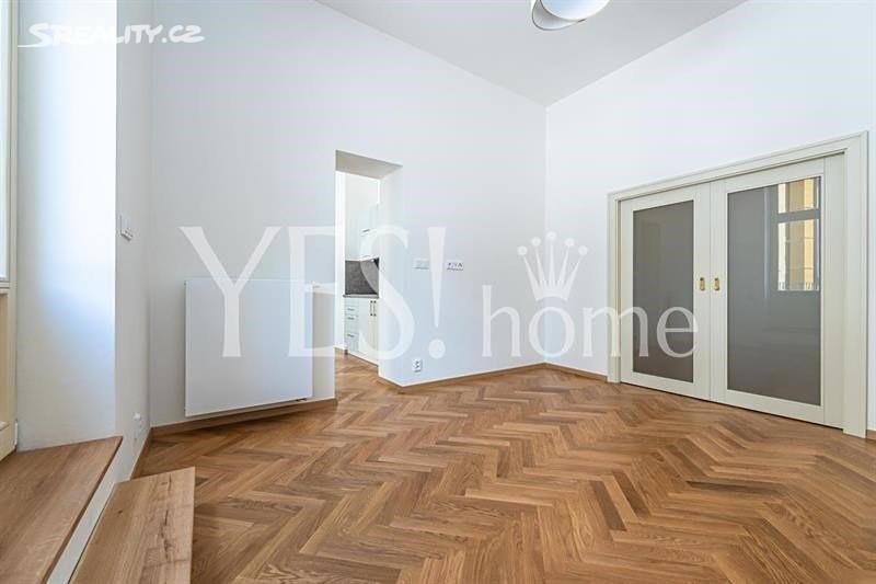 Pronájem bytu 2+kk 125 m², Praha