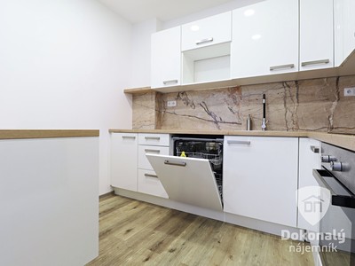 Pronájem bytu 3+kk 75 m²