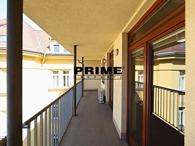 Pronájem kanceláře 168 m² — photo 4
