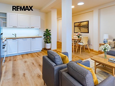 Prodej bytu 2+1 75 m² (Podkrovní)