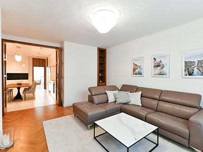 Pronájem bytu 3+kk 83 m²