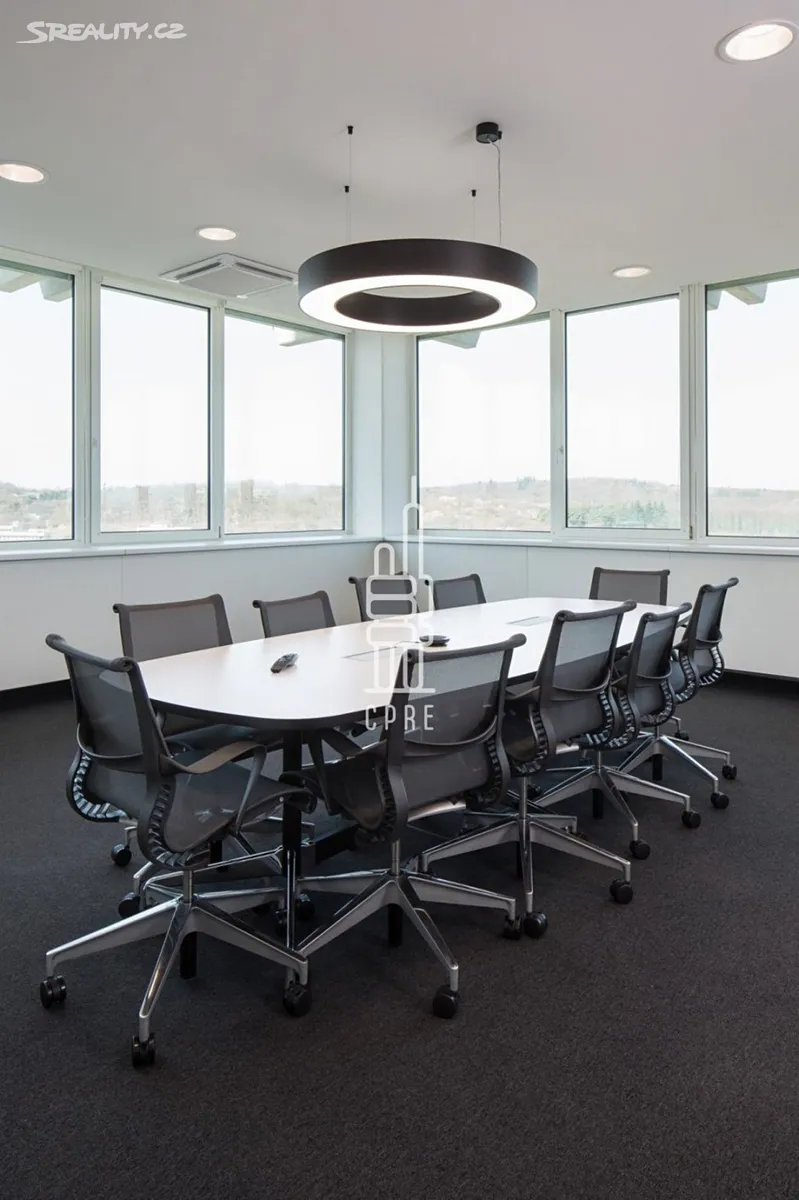 Pronájem kanceláře 250 m² – pohled 4