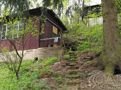 Prodej  chaty 35 m², pozemek 303 m²