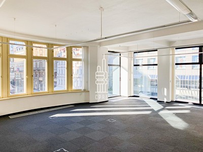 Pronájem kanceláře 373 m² — photo 5