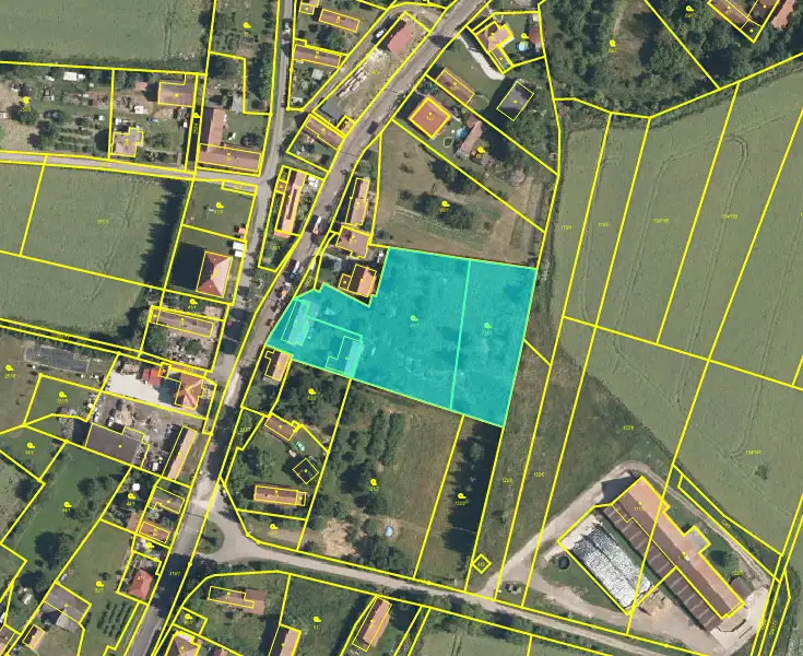Prodej rodinného domu 130 m², pozemek 5575 m², Sekeřice – náhled fotky 2
