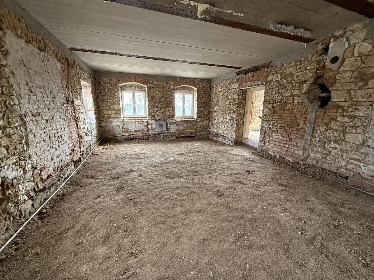 Prodej rodinného domu 193 m², pozemek 129 m² – fotografie 5