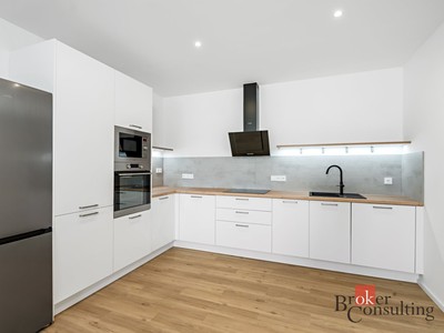 Pronájem bytu 3+kk 77 m²