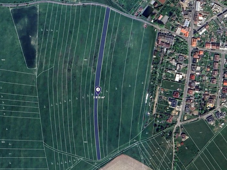 Prodej pozemku, 3 810 m² (1 z 3)