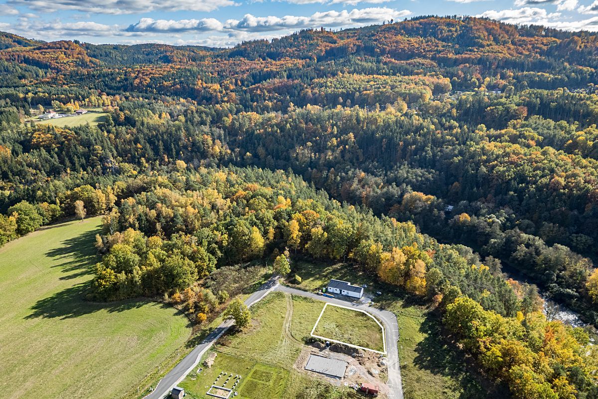 Prodej stavebního pozemku 843 m² – fotografie 5