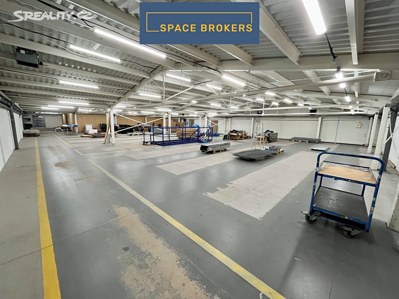Pronájem skladového prostoru 2 107 m² – pohled 3
